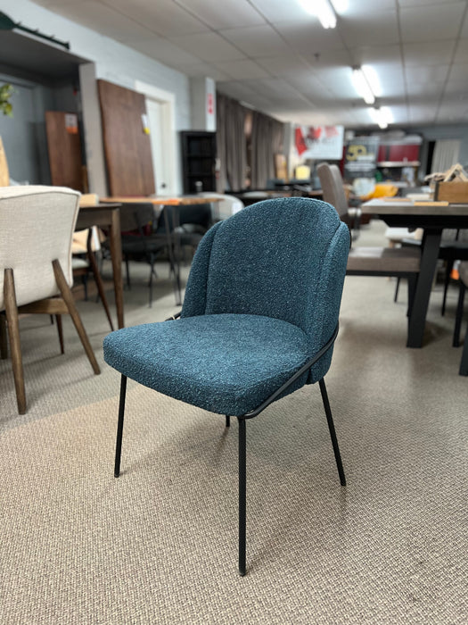 Kenzo 84" Dining Table w/ 6 Dining Chairs