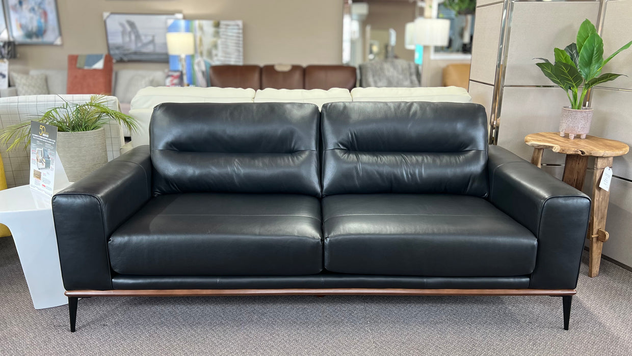3030 Leather Sofa