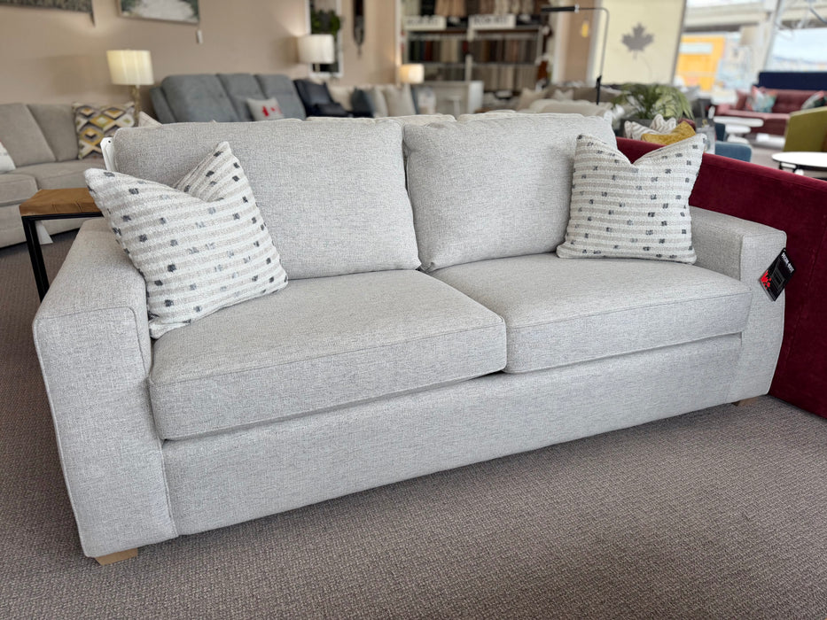 2456 Sofa