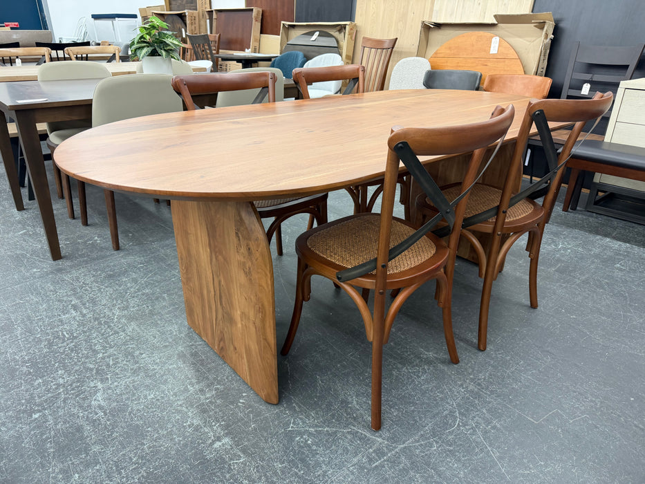 Domingo Dining Table w/ 4 Cross Back Chairs
