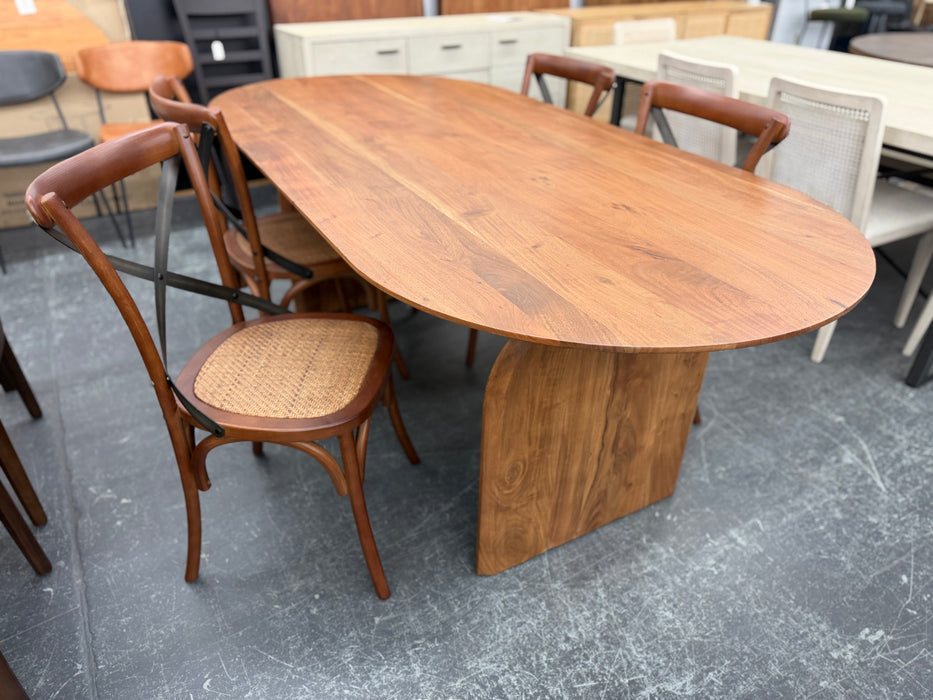 Domingo Dining Table w/ 4 Cross Back Chairs