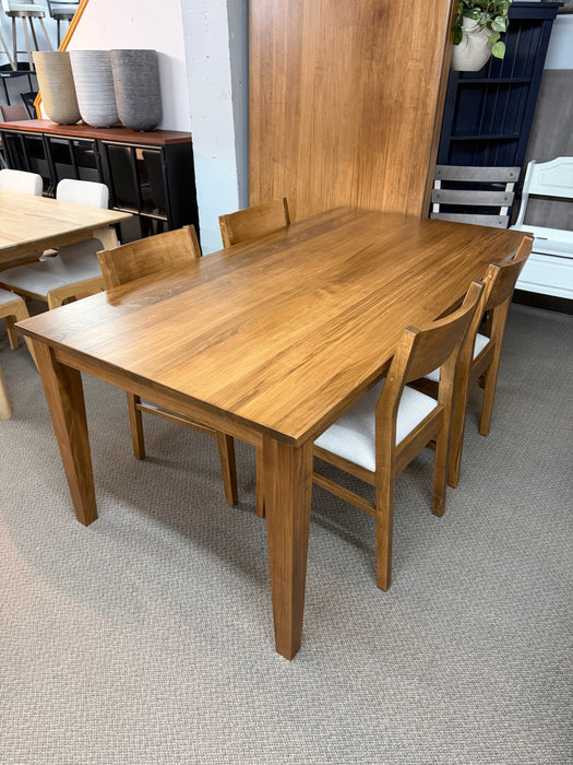 Glengarry 72" Leg Dining Table w/ 6 Chairs
