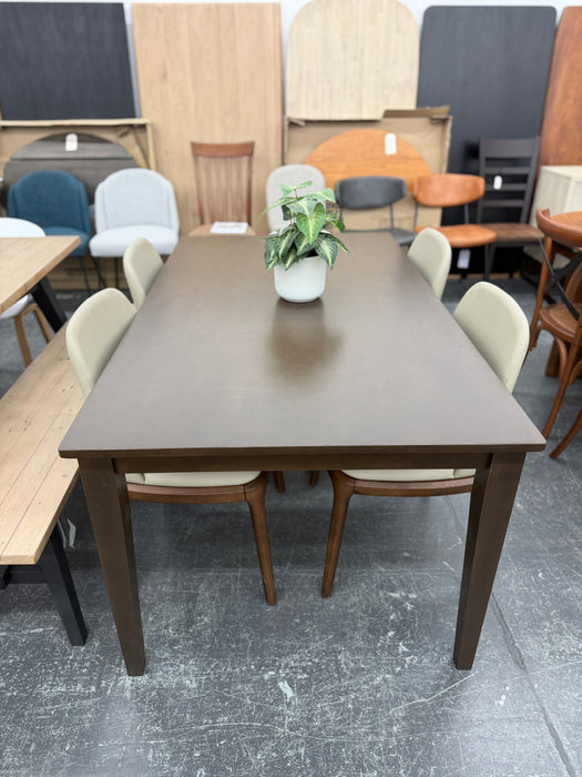 Leg Dining Table w/6 Henry Chairs