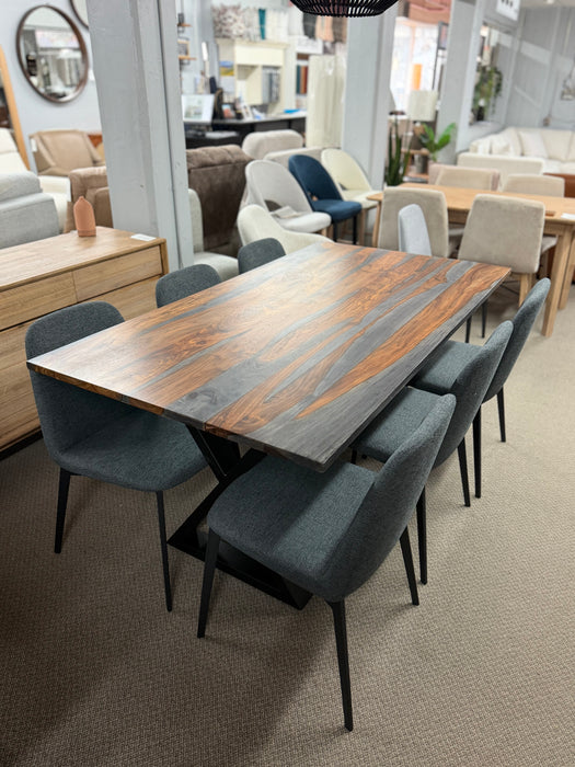 67" Straight Edge Dining Table w/6 Mia Chairs