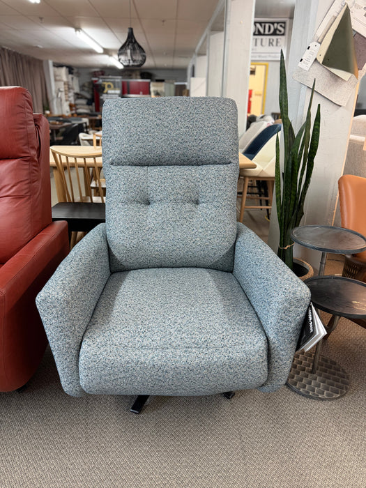 2606 Recliner Chair