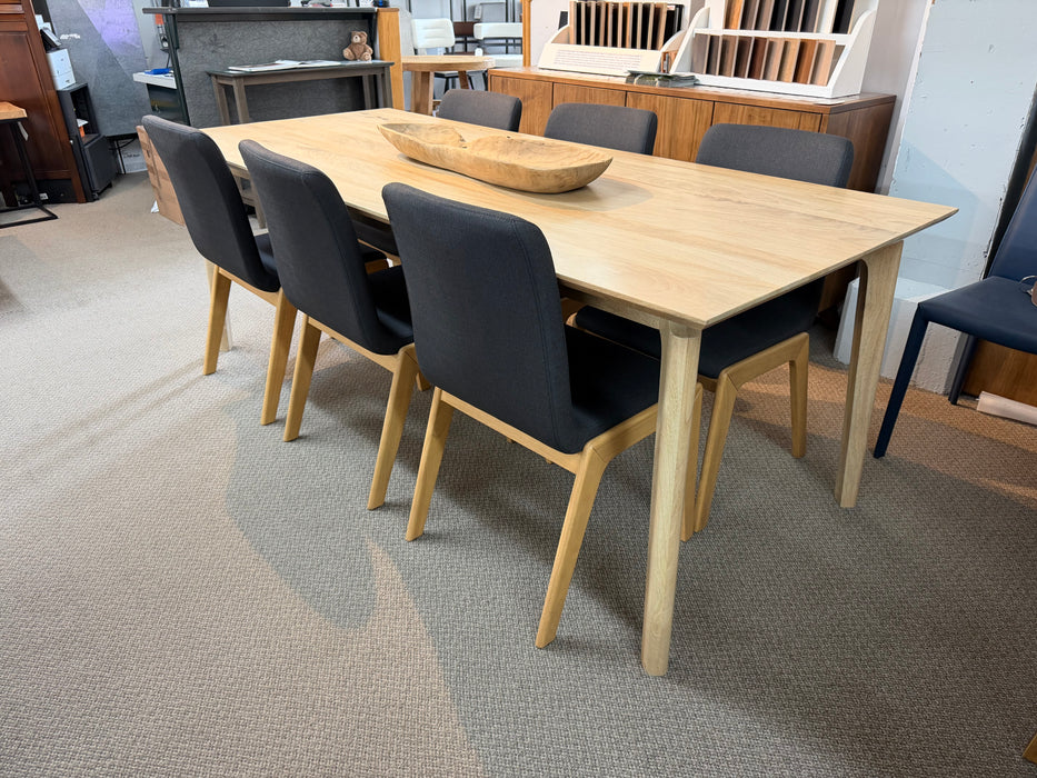 Kenzo 84" Dining Table w/ 6 Dining Chairs