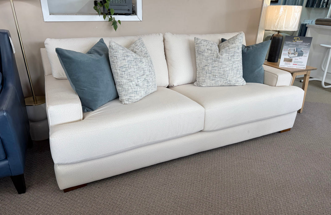 2702 Sofa