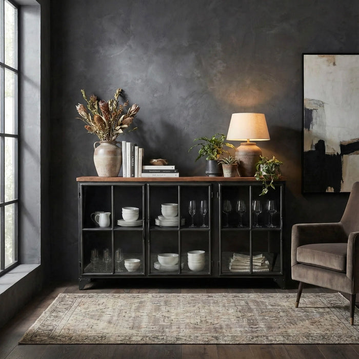 Traditional 3 Door Sideboard