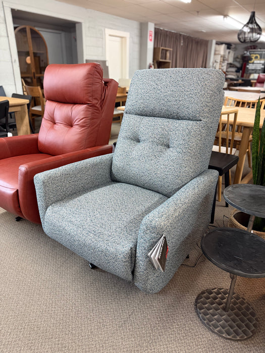 2606 Recliner Chair