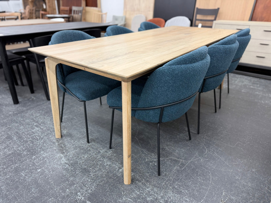 Kenzo 84" Dining Table w/ 6 Dining Chairs
