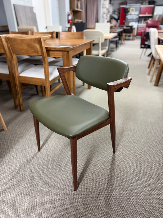 Brera Metal Dining Chair (Walnut/Olive)