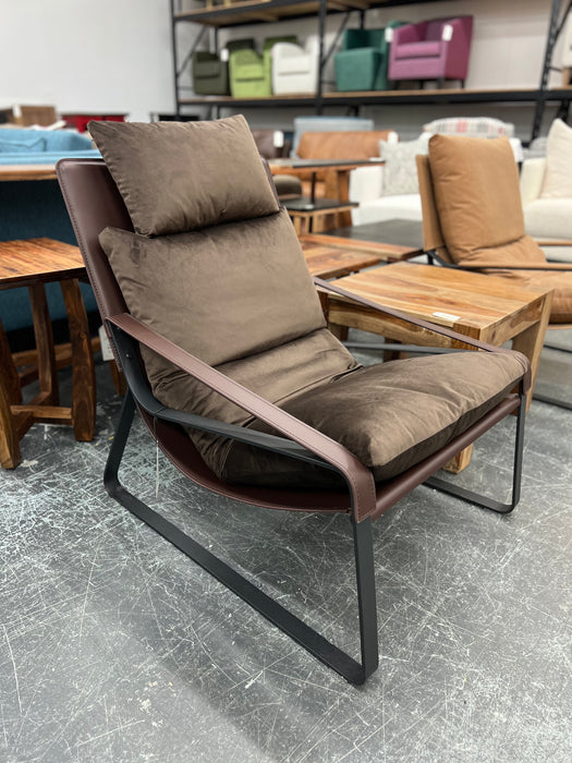 Zawadi Lounge Chair