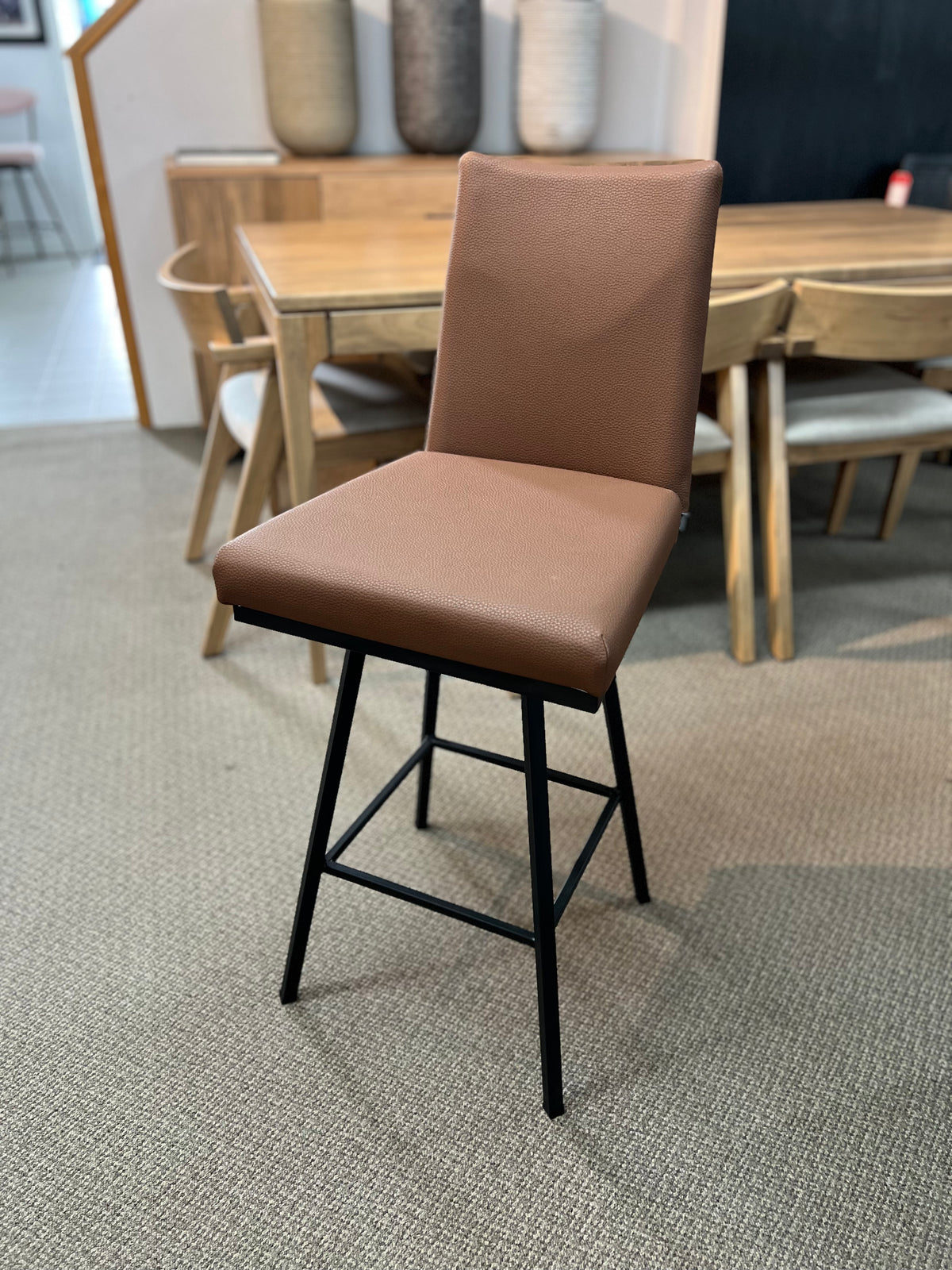 Linea Counter Height Swivel Stool — Osmond's Furniture