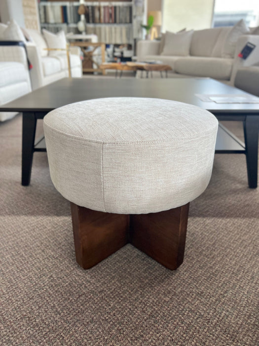 Francesca Stool/Ottoman