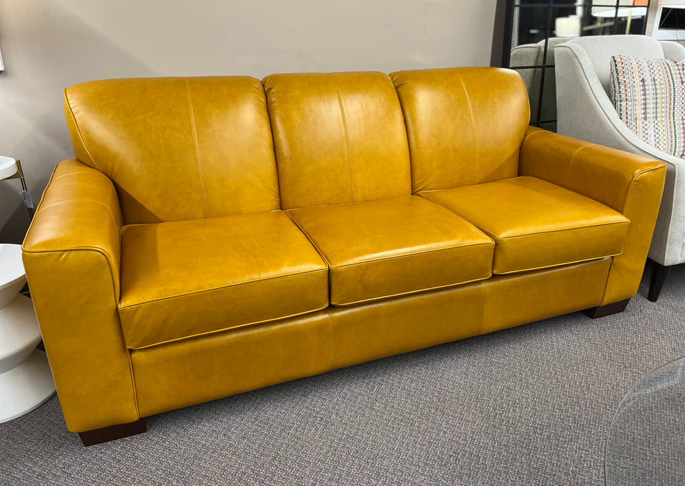 3705 Leather Sofa