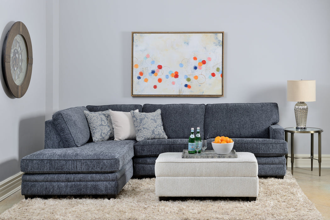 2696 2 Pc. Sectional