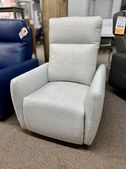 L0832 Swivel/Glider/Recliner w/Power