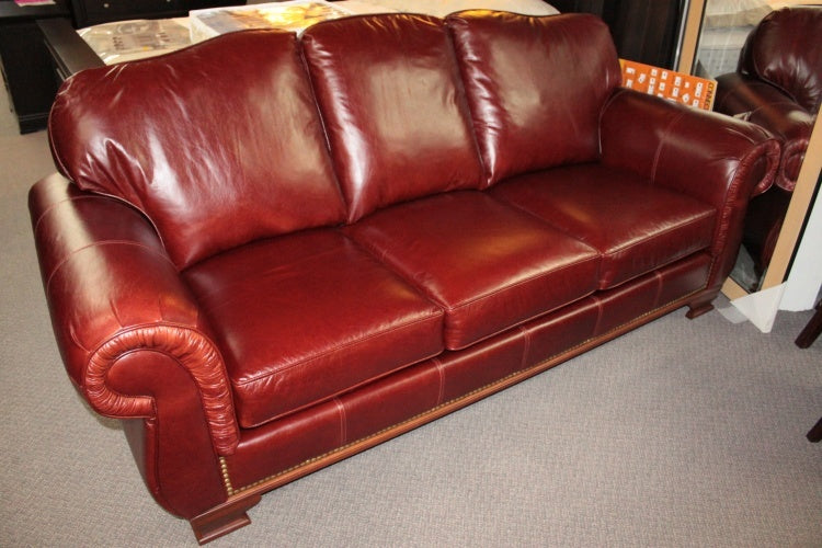 3933 Leather Sofa Suite