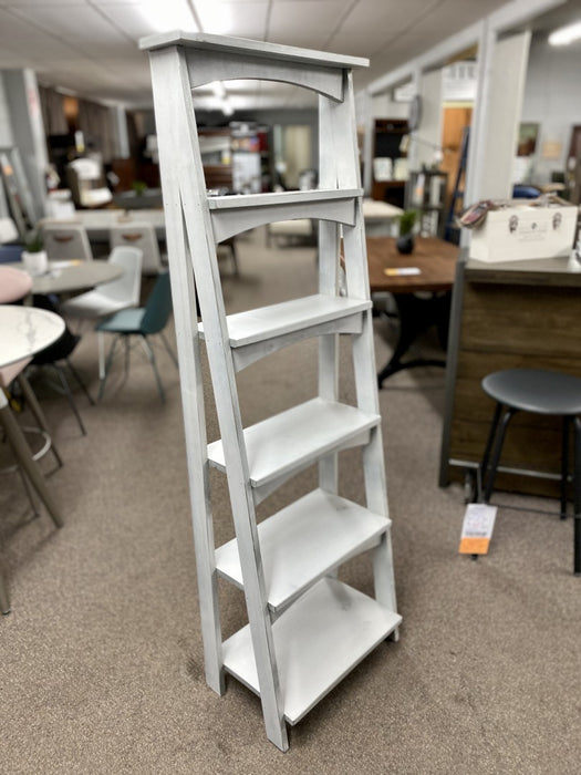 Ladder Shelf in Vintage Dove