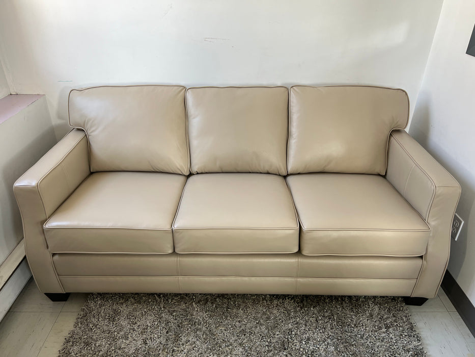 L9539 Leather sofa