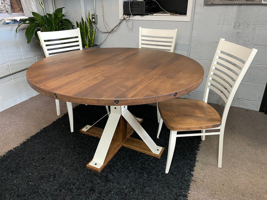 52" Martina Dining Table w/6 Edwin Chairs