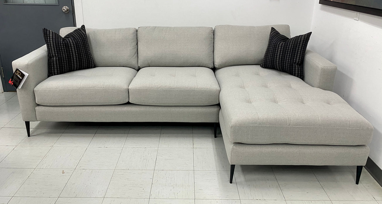 2795 2Pc. Sectional RHF Chaise