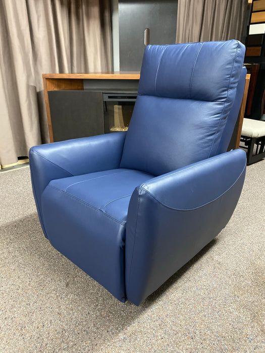 L0832 Reclining Chair